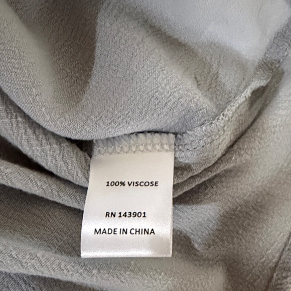 NWT Coco + Carmen Size L/XL Light Blue Layered Knit Tank - Picture 8 of 8